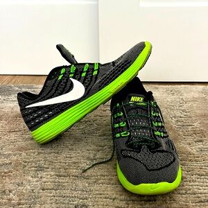 Nike Lunartempo2 Men’s size 9. Worn only 1x.